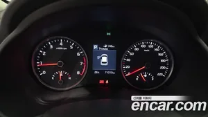 Kia Stonic, 2018 — миниатюра 11