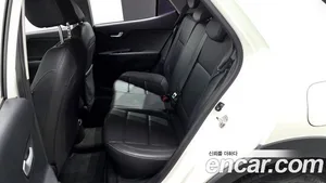 Kia Stonic, 2018 — миниатюра 18