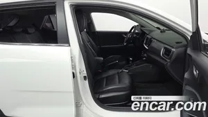Kia Stonic, 2018 — миниатюра 16