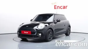 Mini Cooper, 2018 — миниатюра 1