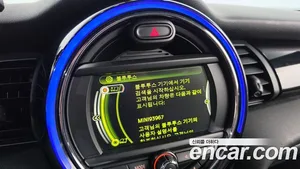 Mini Cooper, 2018 — миниатюра 13