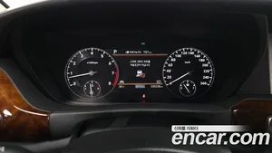 Genesis EQ900, 2016 — миниатюра 8