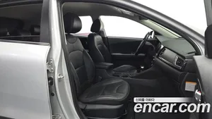 Kia Niro, 2016 — миниатюра 11