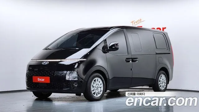Hyundai Staria, 2025 — фото автомобиля из Кореи