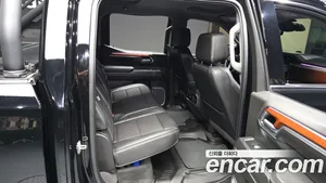 GMC Sierra, 2023 — миниатюра 18
