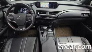 Lexus UX, 2020 — миниатюра 10