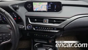 Lexus UX, 2020 — миниатюра 21