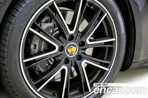 Porsche Panamera, 2021 — миниатюра 9