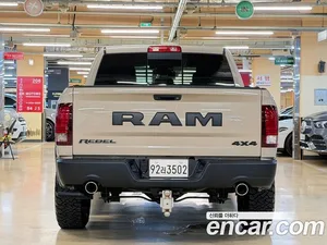 Dodge Ram Pick Up, 2017 — миниатюра 4