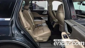 Lincoln Aviator, 2023 — миниатюра 12