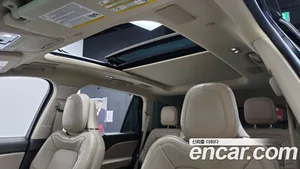 Lincoln Aviator, 2023 — миниатюра 19