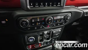 Jeep Gladiator, 2021 — миниатюра 24