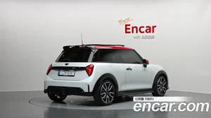 Mini Cooper, 2025 — миниатюра 2