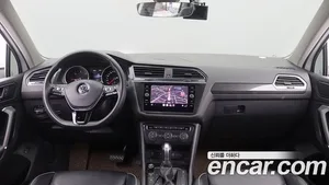 Volkswagen Tiguan, 2018 — миниатюра 9