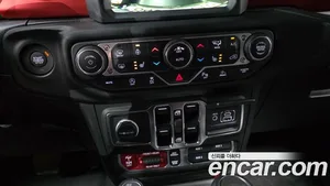 Jeep Gladiator, 2023 — миниатюра 17