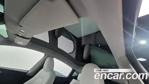 Tesla Model Y, 2023 — миниатюра 25