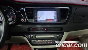 Kia Carnival, 2015 — миниатюра 16
