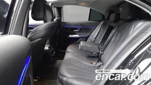 Mercedes-Benz E-Class, 2025 — миниатюра 18