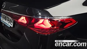 Mercedes-Benz E-Class, 2025 — миниатюра 9