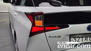 Toyota Prius, 2021 — миниатюра 8