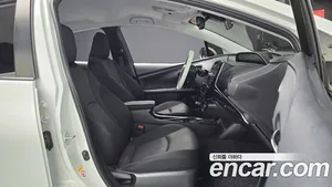 Toyota Prius, 2021 — миниатюра 15