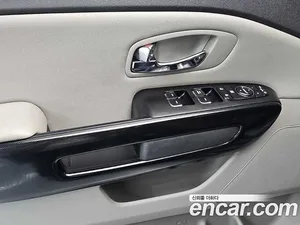 Kia Carnival, 2017 — миниатюра 17