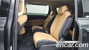 Kia Carnival, 2023 — миниатюра 18