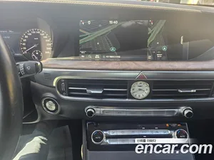 Genesis G90, 2019 — миниатюра 14