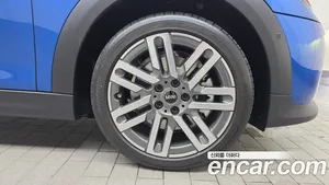 Mini Cooper, 2025 — миниатюра 6