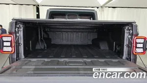Jeep Gladiator, 2021 — миниатюра 20