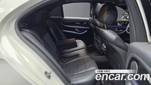 Mercedes-Benz E-Class, 2021 — миниатюра 18
