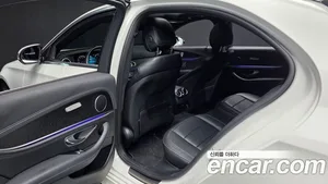 Mercedes-Benz E-Class, 2021 — миниатюра 16