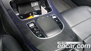 Mercedes-Benz E-Class, 2021 — миниатюра 28