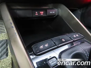 Kia Stonic, 2018 — миниатюра 12