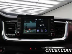 Kia Stonic, 2018 — миниатюра 16