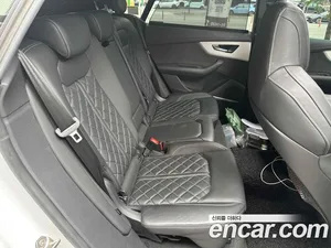 Audi Q8, 2022 — миниатюра 15