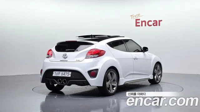 Hyundai Veloster, 2014 — фото автомобиля из Кореи