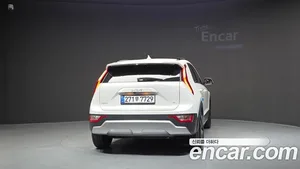Kia Niro, 2022 — миниатюра 4
