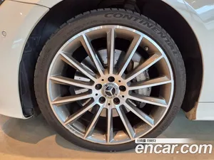 Mercedes-Benz E-Class, 2021 — миниатюра 5