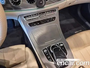 Mercedes-Benz E-Class, 2021 — миниатюра 9