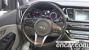 Kia Carnival, 2015 — миниатюра 13
