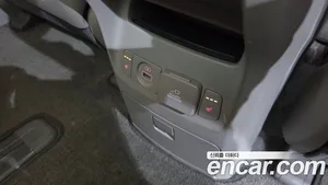 Kia Carnival, 2015 — миниатюра 17