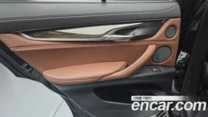 BMW X6, 2016 — миниатюра 14