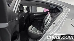 Hyundai Avante, 2018 — миниатюра 17
