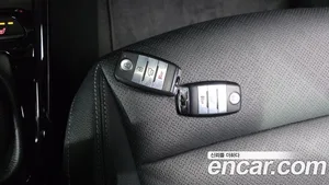 Kia Stonic, 2017 — миниатюра 22