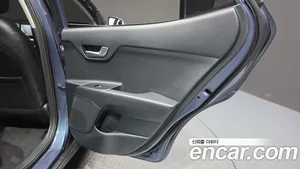 Kia Stonic, 2017 — миниатюра 15