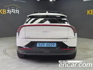 Kia EV6, 2023 — миниатюра 4