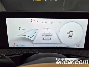 Kia EV6, 2023 — миниатюра 5