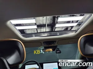 Kia EV6, 2023 — миниатюра 8