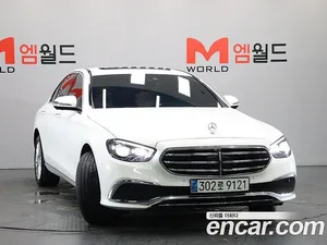 Mercedes-Benz E-Class, 2023 — миниатюра 2